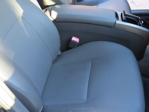 Used 2009 Toyota Prius Touring FWD image 9