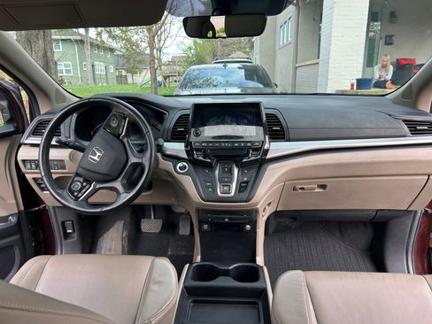 Used 2019 Honda Odyssey EX-L image 11