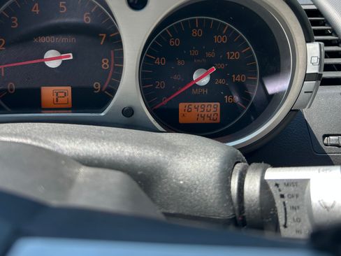 Used 2007 Nissan 350Z Touring w/ Cargo Convenience Pkg image 13