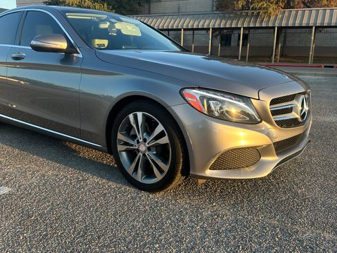 Used 2015 Mercedes-Benz C 300 Sedan image 10