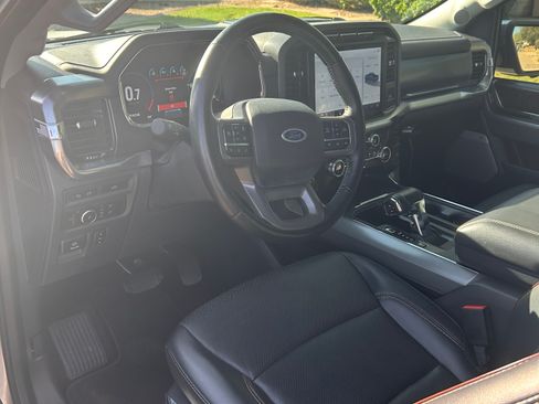 Used 2021 Ford F150 Lariat w/ Equipment Group 502A High RWD image 10