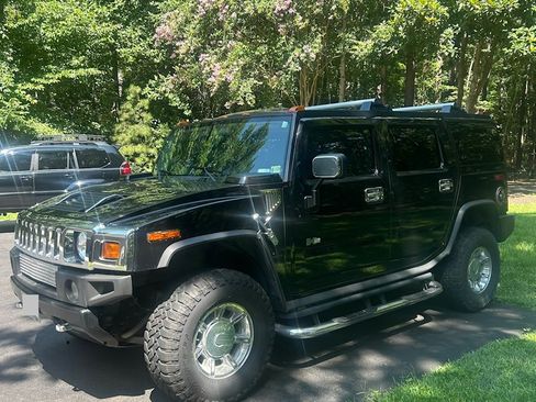 Used 2004 HUMMER H2 w/ Preferred Equipment Group AWD/4WD image 4