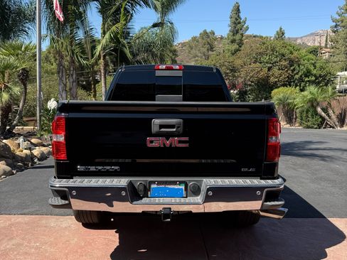 Used 2015 GMC Sierra 1500 SLE w/ SLE Value Package RWD image 8