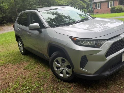 Used 2019 Toyota RAV4 LE w/ All Weather Liner Package AWD/4WD image 2