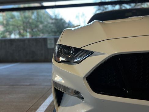 Used 2018 Ford Mustang GT Premium image 12