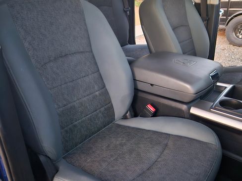 Used 2015 RAM 1500 Big Horn image 30