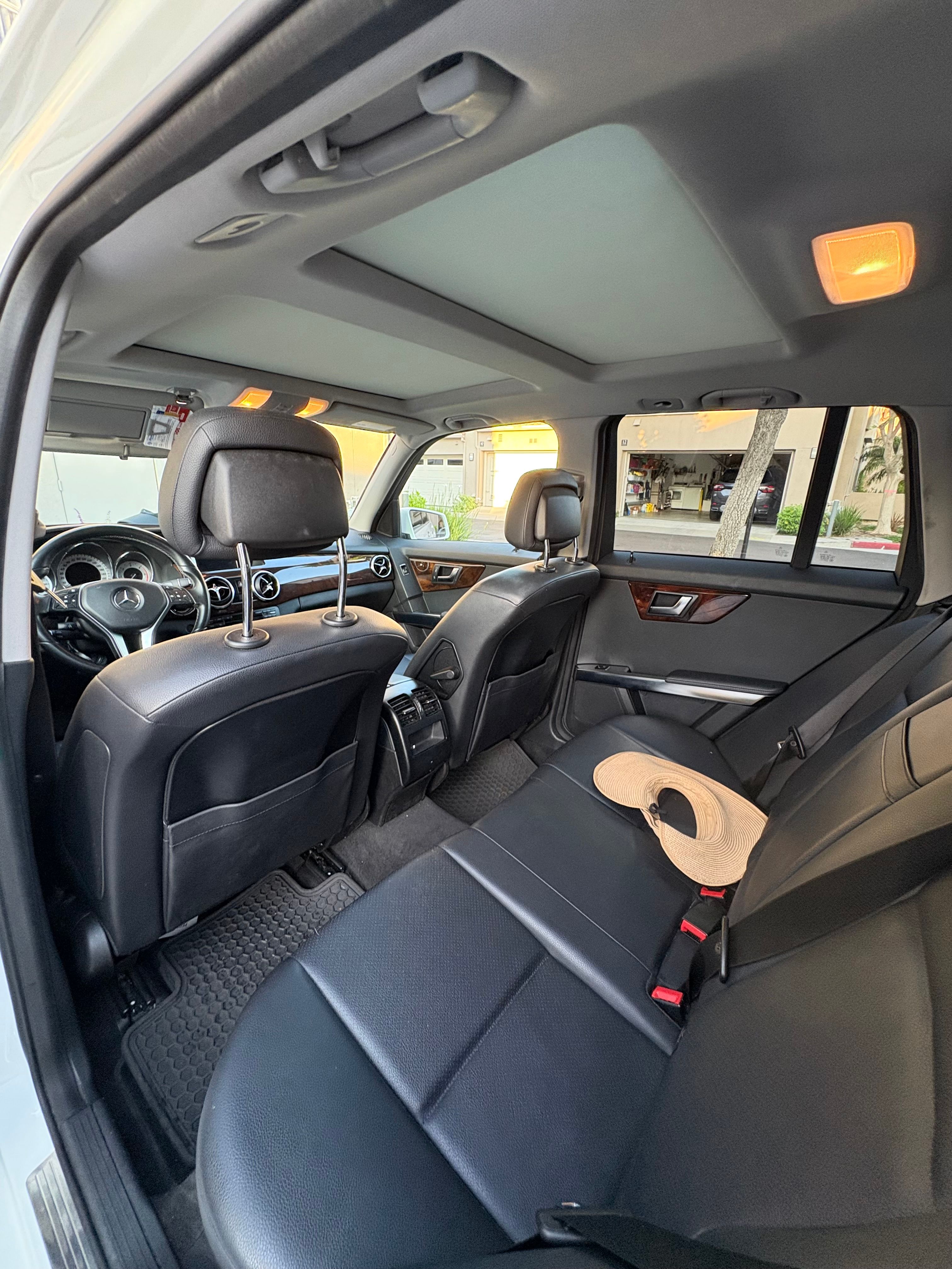 Used 2013 Mercedes-Benz GLK 250 BlueTEC 4MATIC image 9