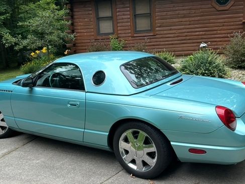 Used 2002 Ford Thunderbird RWD image 4