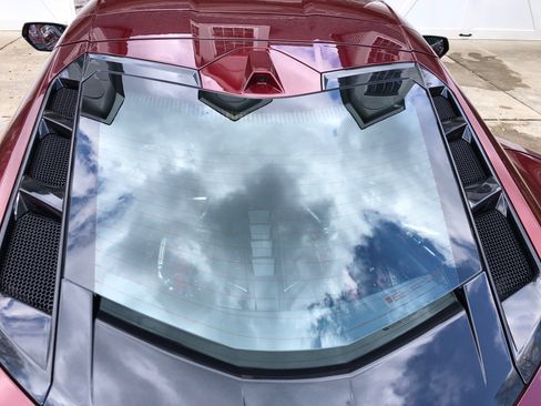 Used 2020 Chevrolet Corvette Stingray Premium Cpe w/ 3LT Preferred Equipment Group RWD image 15