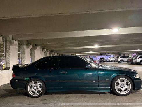 Used 1997 BMW M3 Coupe image 2