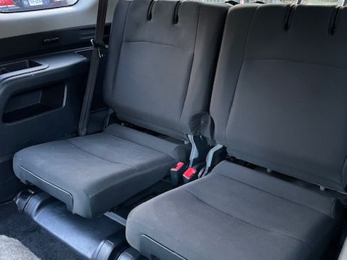 Used 2015 Toyota 4Runner SR5 image 13