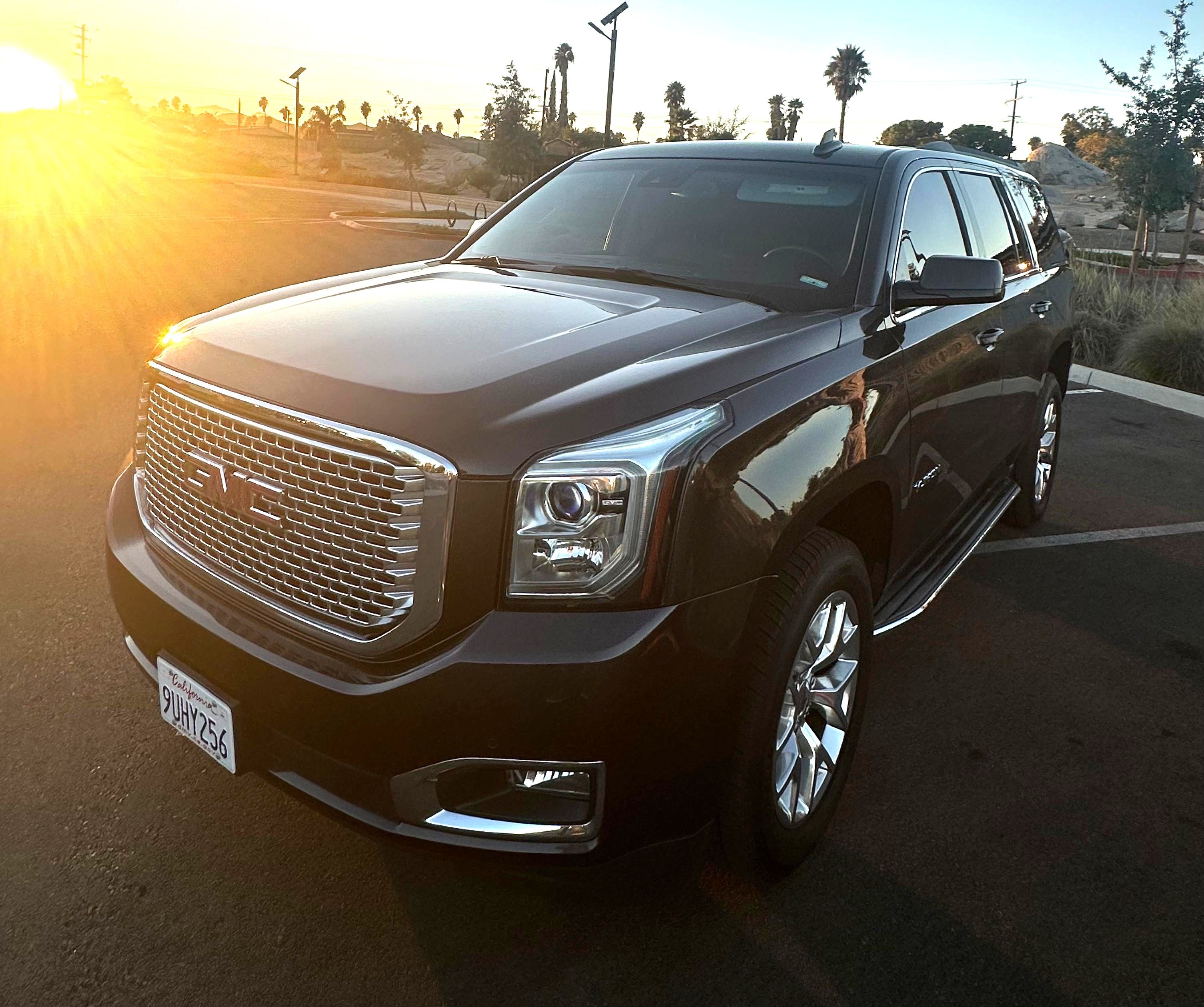 Used 2015 GMC Yukon SLE w/ Convenience Package RWD image 19