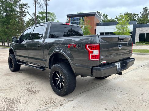 Used 2019 Ford F150 XLT w/ Equipment Group 302A Luxury image 9