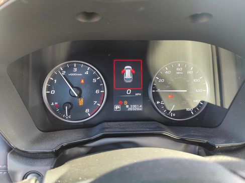 Used 2023 Subaru Outback Premium image 8