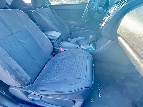 Used 2011 Nissan Altima 2.5 S image 8