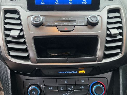 Used 2021 Ford Transit Connect XLT FWD image 17