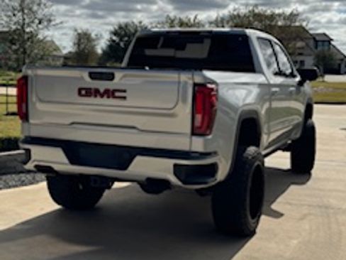 Used 2019 GMC Sierra 1500 SLT image 8