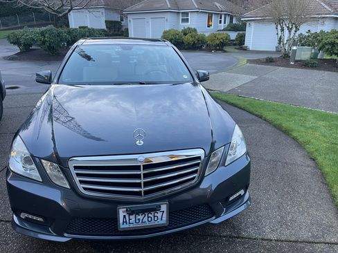 Used 2011 Mercedes-Benz E 350 Sedan image 8
