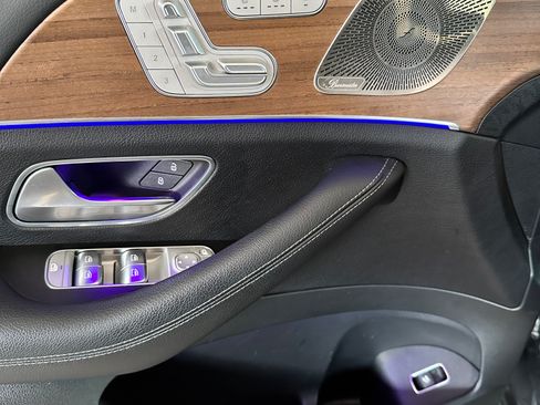 Used 2022 Mercedes-Benz GLE 350 4MATIC image 10