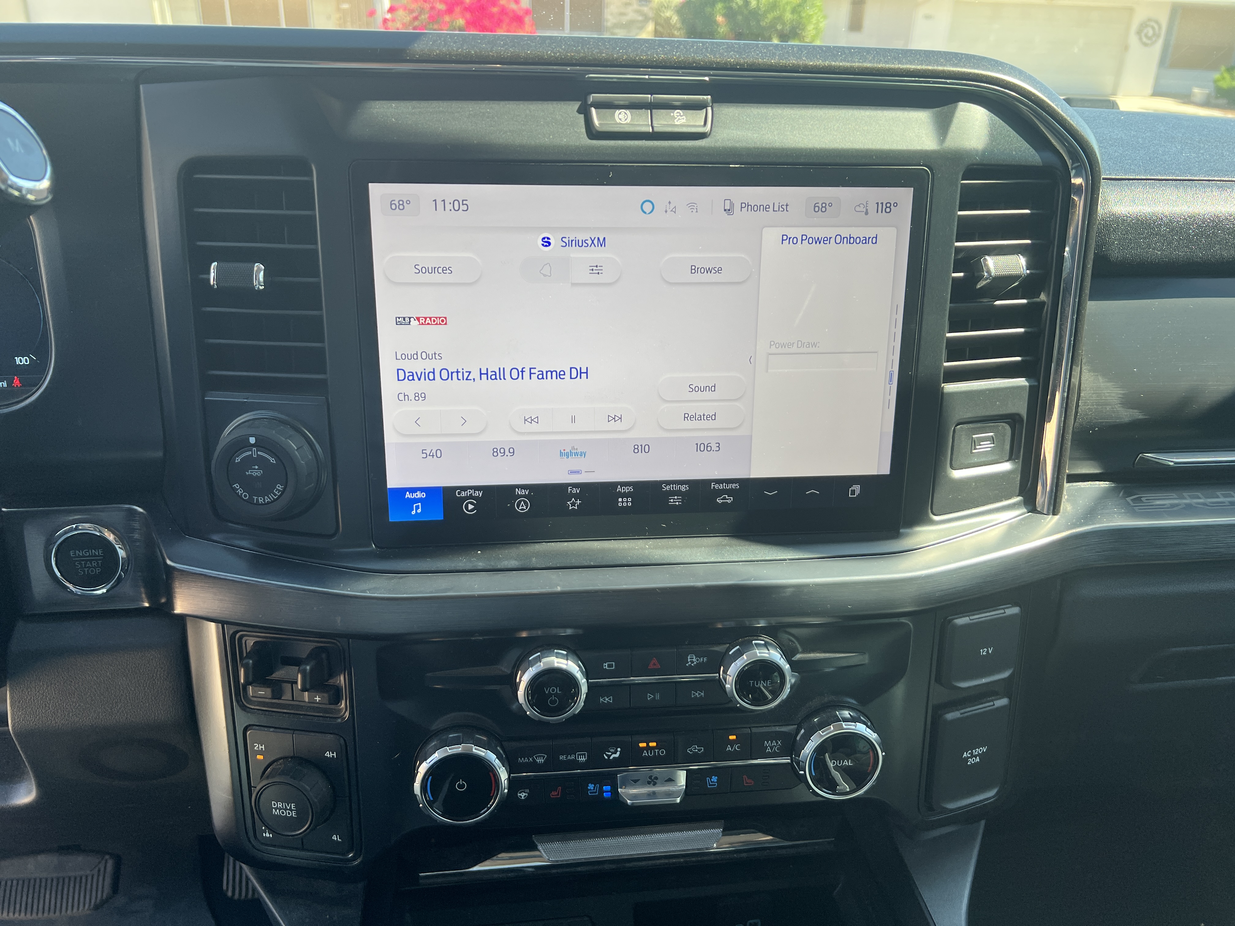 Used 2025 Ford F250 Lariat w/ Lariat Ultimate Package AWD/4WD image 16