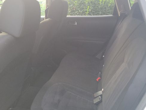 Used 2010 Nissan Rogue S w/ 360 Degree Value Pkg image 12