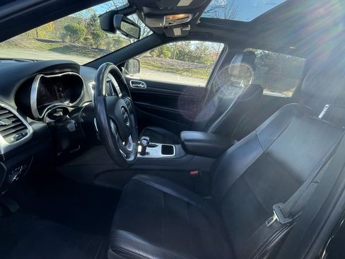 Used 2015 Jeep Grand Cherokee Altitude image 15