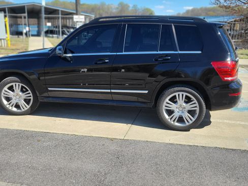Used 2015 Mercedes-Benz GLK 250 BlueTEC 4MATIC image 4