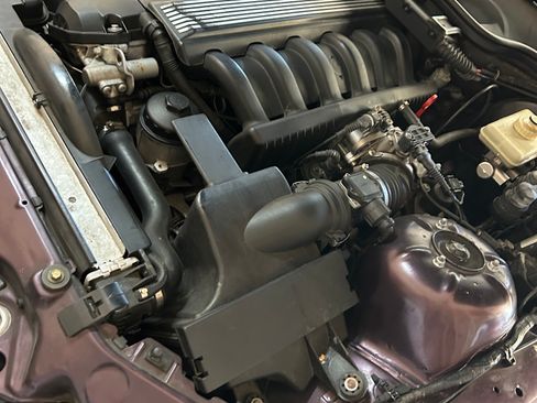 Used 1998 BMW Z3 2.8 image 6