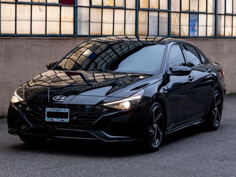 Used 2022 Hyundai Elantra N Line image 27