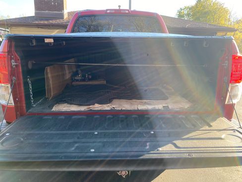 Used 2012 Toyota Tundra 2WD CrewMax image 9