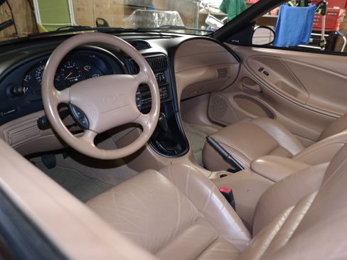 Used 1997 Ford Mustang GT RWD image 10