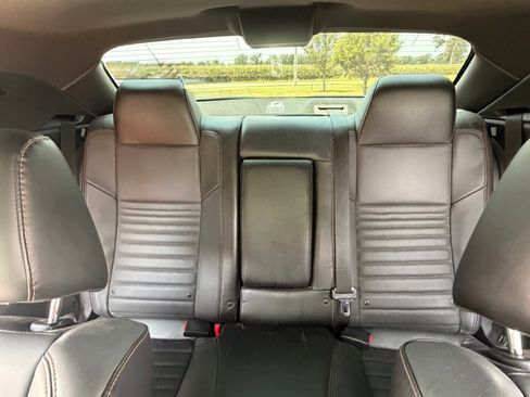 Used 2016 Dodge Challenger R/T Plus RWD image 13