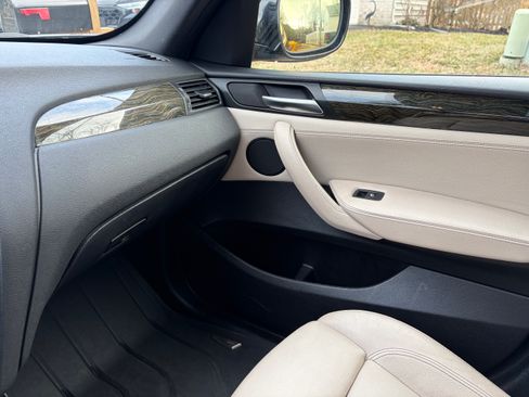 Used 2014 BMW X3 xDrive28i image 8