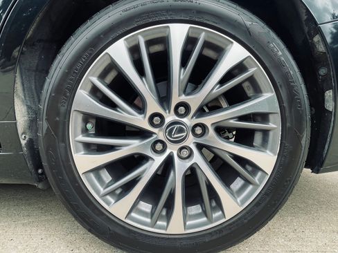 Used 2021 Lexus ES 350 w/ Premium Package FWD image 26