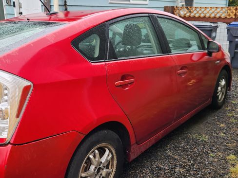 Used 2010 Toyota Prius Five image 5