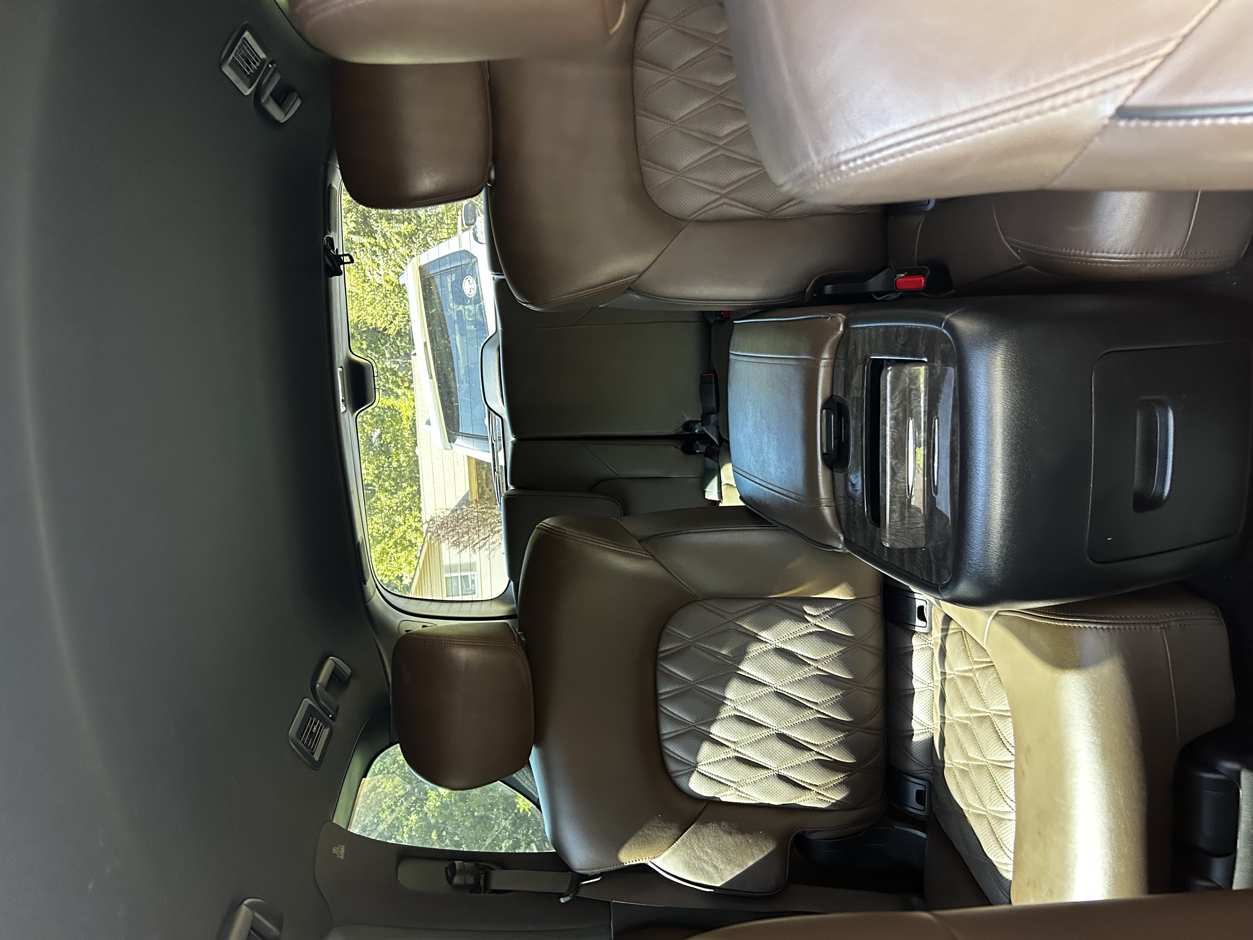 Used 2023 Nissan Armada Platinum w/ Captain's Chairs Package RWD image 15