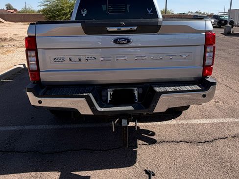 Used 2021 Ford F350 XLT w/ XLT Premium Package AWD/4WD image 5