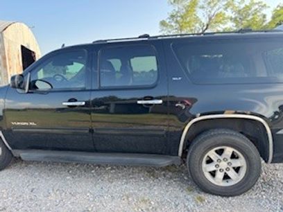 Used 2011 GMC Yukon XL SLT w/ SLT-2 Equipment Package