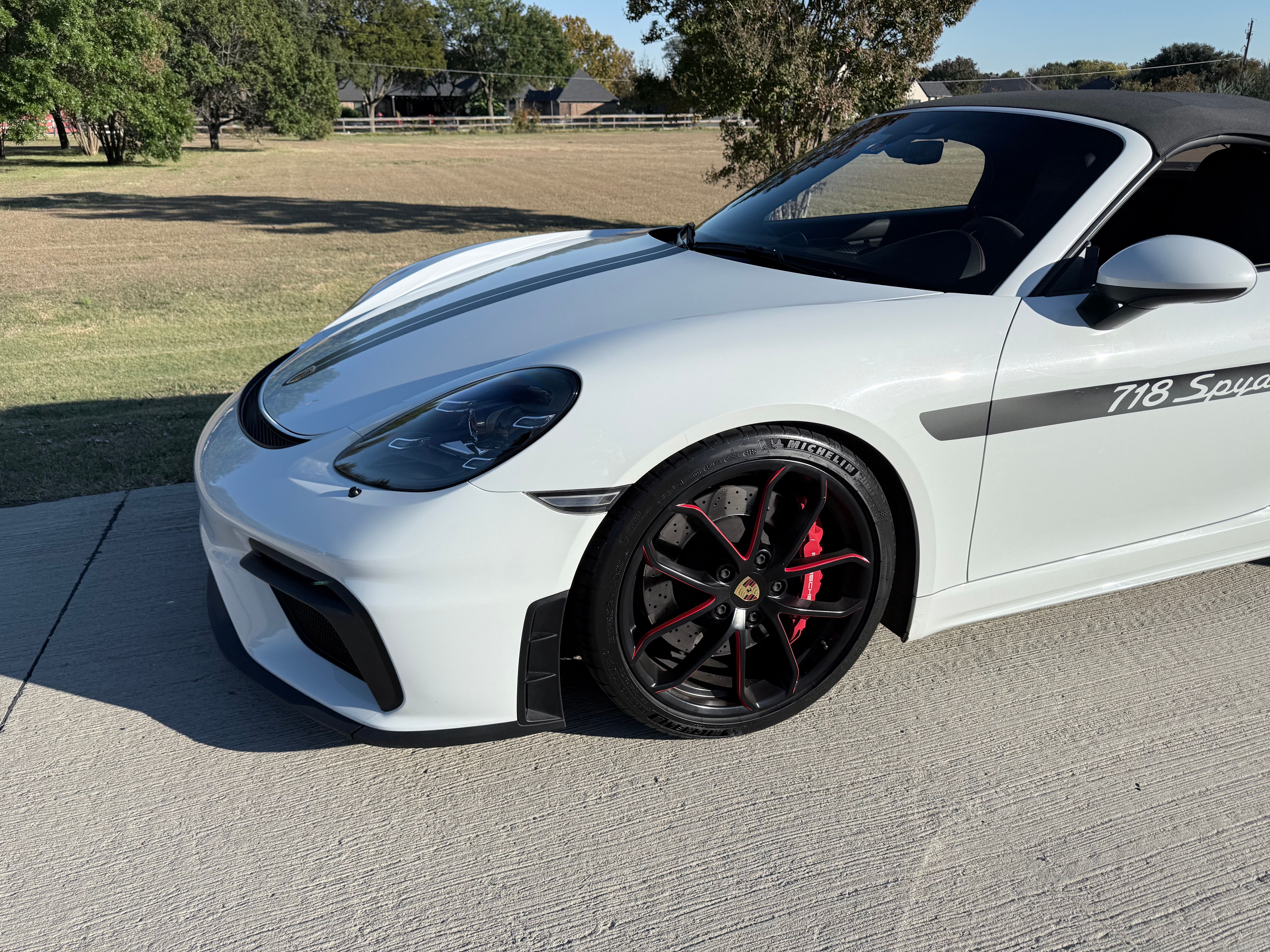 Used 2020 Porsche 718 Boxster Spyder RWD image 25