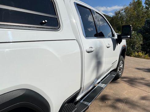 Used 2022 GMC Sierra 2500 SLE w/ SLE Convenience Package image 8