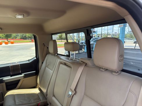 Used 2017 Ford F150 Lariat RWD image 22