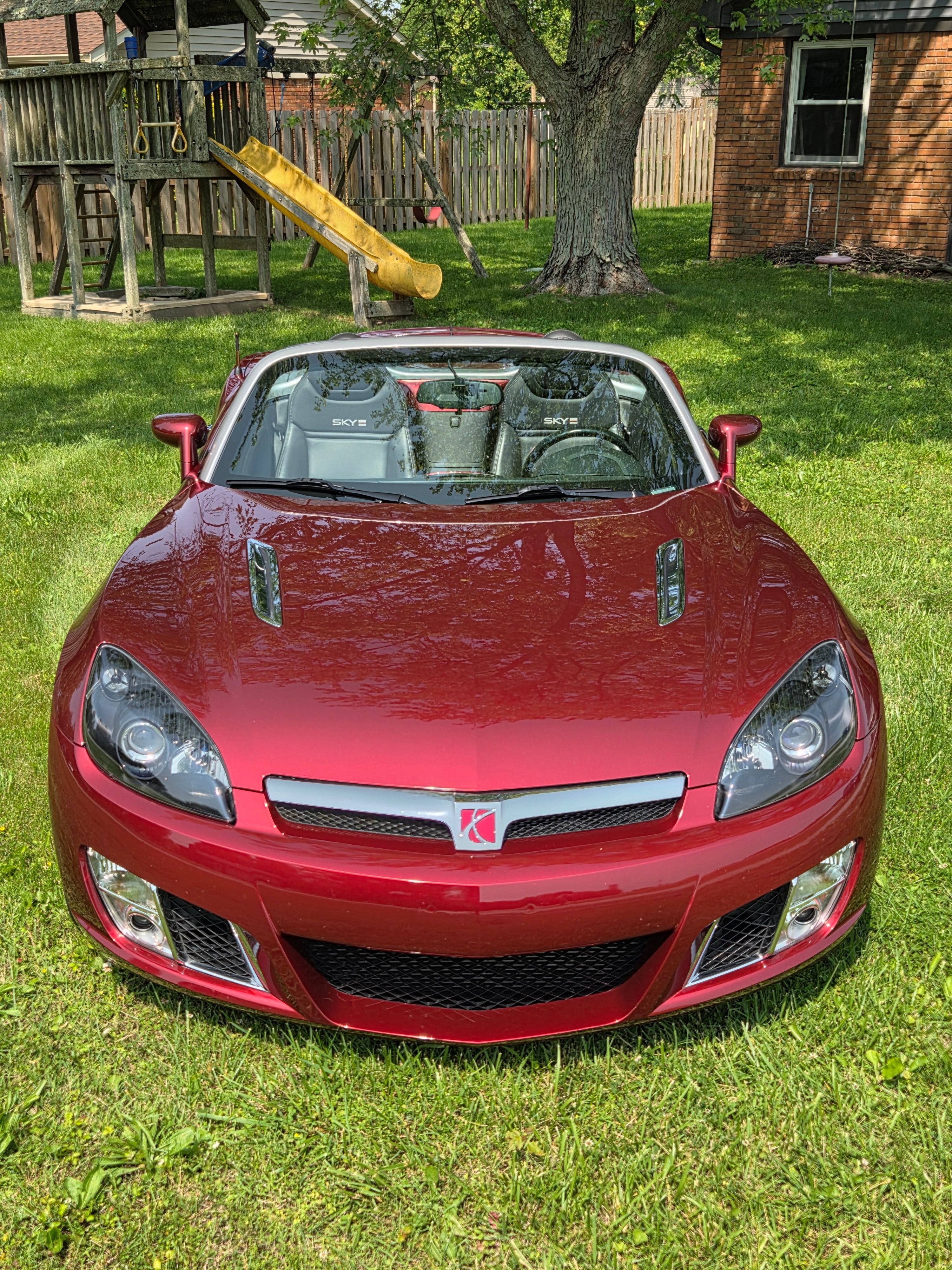 Used 2009 Saturn Sky Red Line RWD image 13