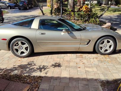 Used 1998 Chevrolet Corvette Coupe w/ Roof Pkg