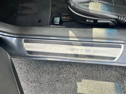 Used 2009 Chevrolet Corvette Coupe image 14