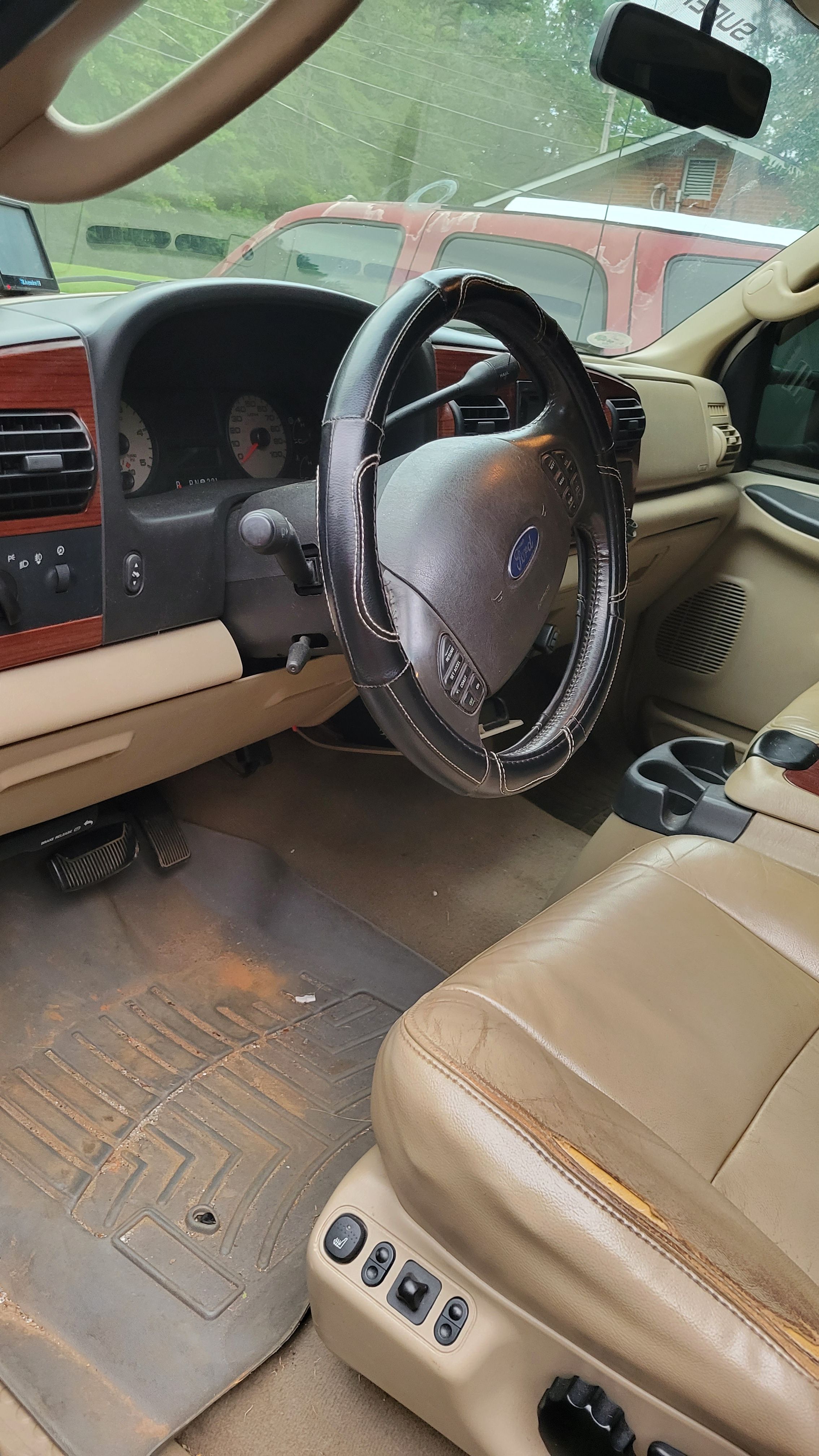 Used 2006 Ford F350 Lariat AWD/4WD image 6
