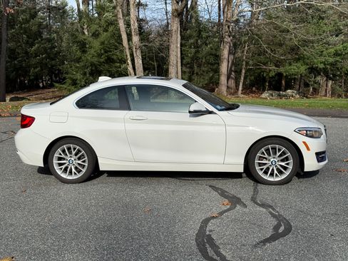 Used 2016 BMW 228i xDrive Coupe image 4