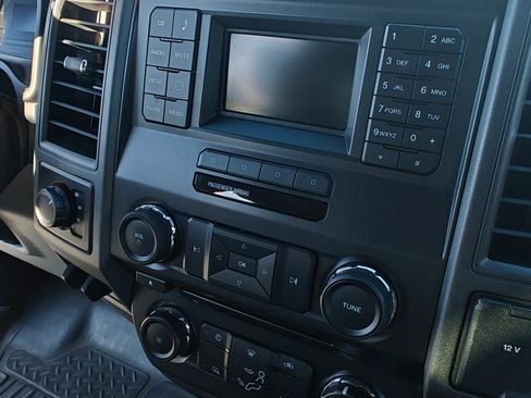 Used 2017 Ford F250 XL w/ STX Appearance Package image 18