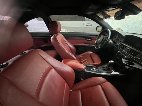 Used 2011 BMW 335i xDrive Coupe image 5