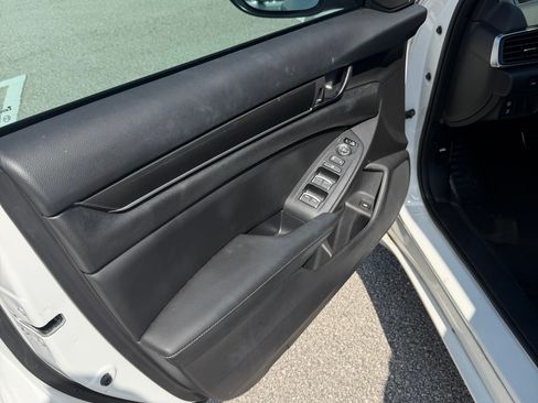 Used 2020 Honda Accord Sport image 14