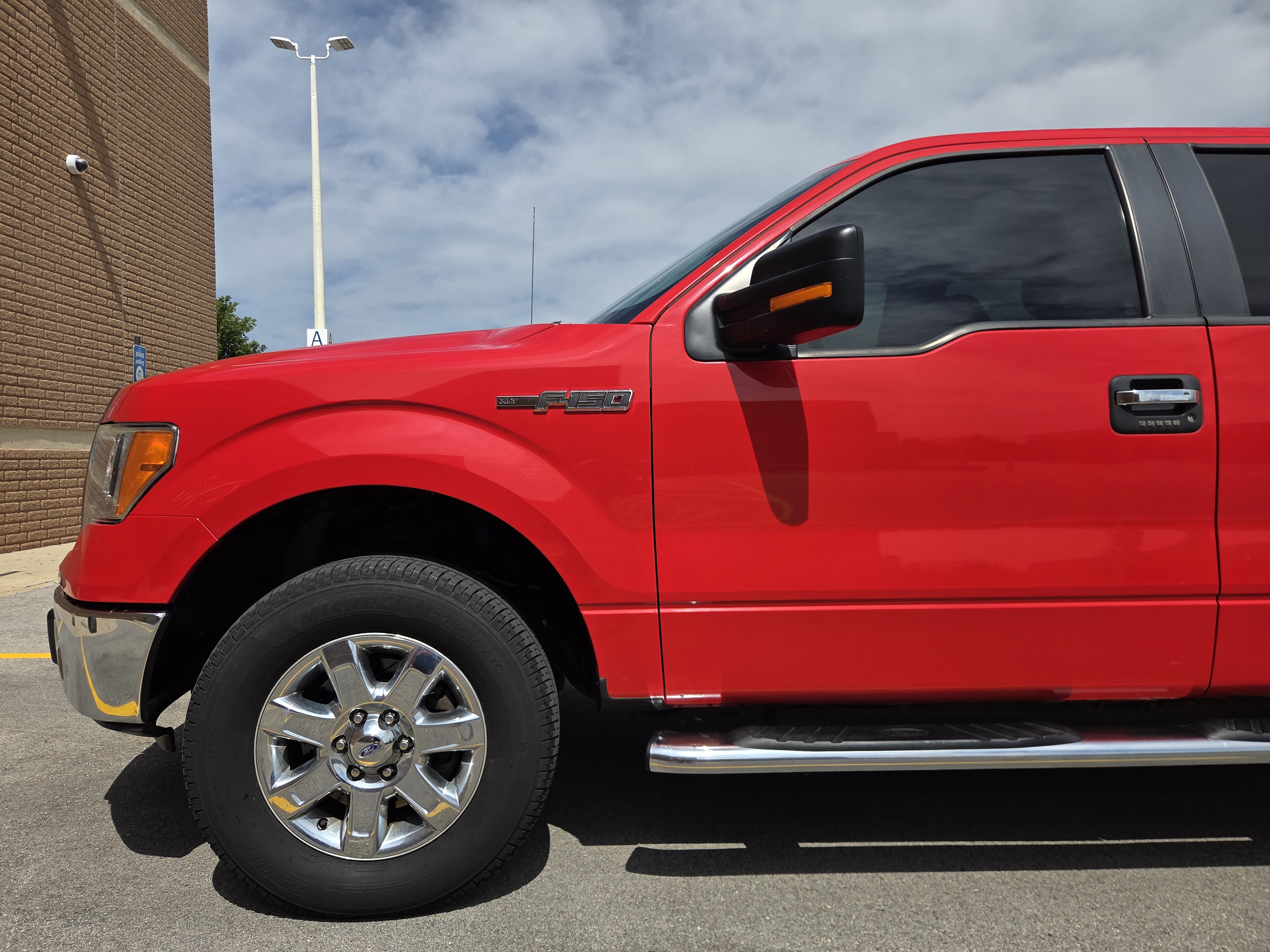 Used 2013 Ford F150 XLT w/ Luxury Equipment Group AWD/4WD image 5